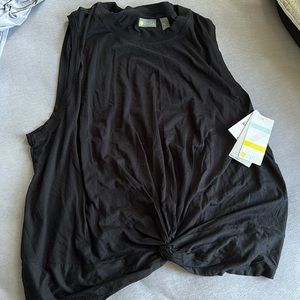 Zella twist front tank